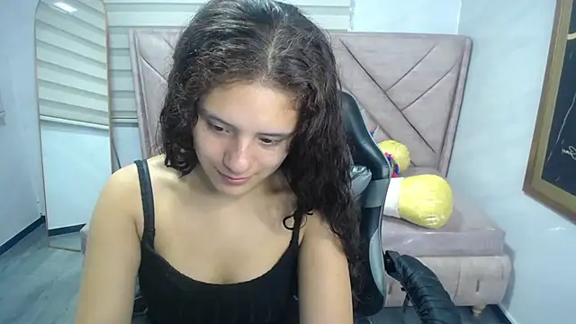 Velvet Moon V online show from 09-10-25, 01:11