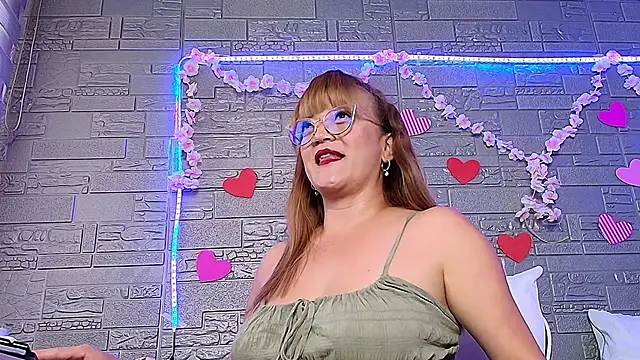 naomi diamond  online show from 12-14-25, 12:21