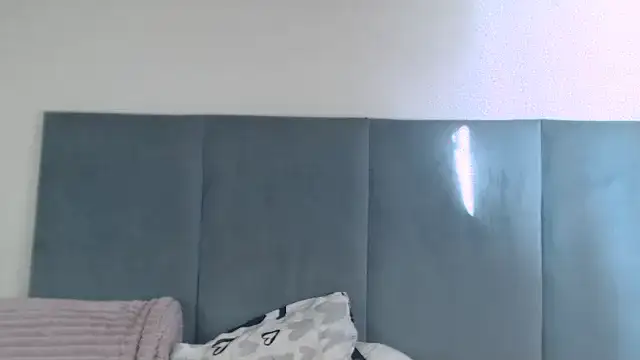 Jah-Queen online show from 02-11-26, 05:34