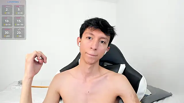 Snapshot of philip_twinkk chatting on 10-09-25, 02:09 philip twinkk online show from 10-09-25, 02:09