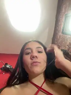 bellaseduzione online show from 11-22-25, 01:54