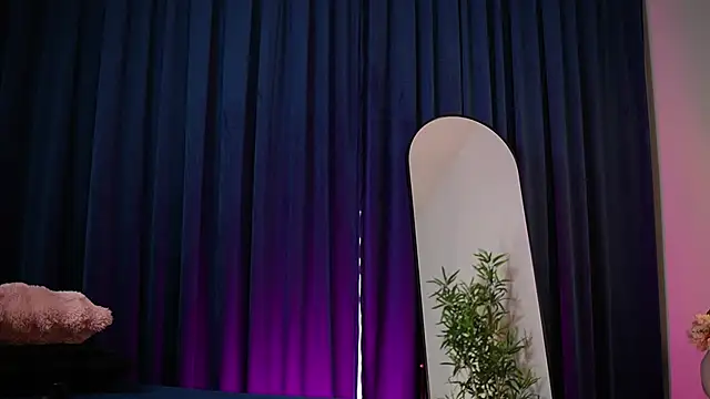  ChloeLee  online show from 10-11-25, 06:23