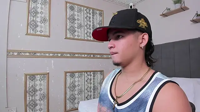 Riky Strong online show from 12-02-25, 04:07