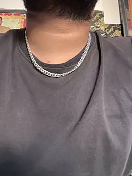 Snapshot of amitsharma7868 chatting on 10-17-25, 10:40 amitsharma7868 online show from 10-17-25, 10:40