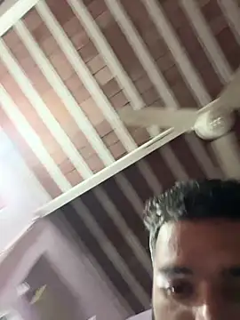 Snapshot of amitsharma7868 chatting on 10-24-25, 10:44 amitsharma7868 online show from 10-24-25, 10:44