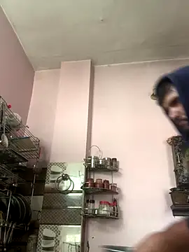 Snapshot of amitsharma7868 chatting on 12-04-25, 08:12 amitsharma7868 online show from 12-04-25, 08:12