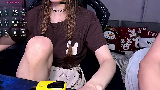 Snapshot of cutemilana_sexwife chatting on 02-05-26, 12:54 cutemilana sexwife online show from 02-05-26, 12:54