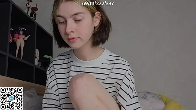 Snapshot of bertamimi chatting on 10-04-25, 06:50 bertamimi online show from 10-04-25, 06:50