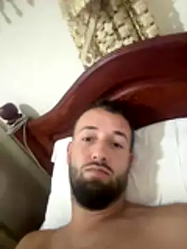 Snapshot of amnnnnnnnnnnn chatting on 10-23-25, 12:26 amnnnnnnnnnnn online show from 10-23-25, 12:26