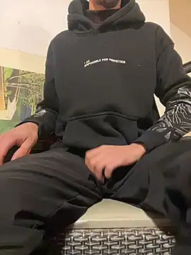 Snapshot of Yasar-Xxxl chatting on 01-31-26, 09:24 Yasar-Xxxl online show from 01-31-26, 09:24