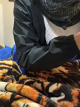 Snapshot of Yasar-Xxxl chatting on 02-20-26, 04:40 Yasar-Xxxl online show from 02-20-26, 04:40