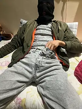 Snapshot of Yasar-Xxxl chatting on 02-26-26, 12:31 Yasar-Xxxl online show from 02-26-26, 12:31