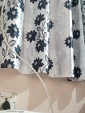 poojam93 online show from 02-26-26, 01:59