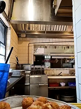 sarahkat86 online show from 12-01-25, 04:23