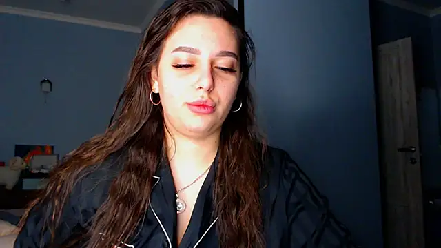 NikiWhite online show from 10-16-25, 10:22