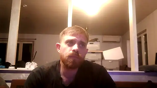 Snapshot of Bikerhot883hd chatting on 11-13-25, 08:52 Bikerhot883hd online show from 11-13-25, 08:52