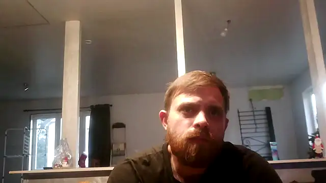 Snapshot of Bikerhot883hd chatting on 12-15-25, 07:34 Bikerhot883hd online show from 12-15-25, 07:34