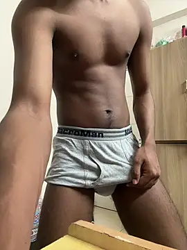 Snapshot of Lustking2406 chatting on 10-04-25, 10:30 Lustking2406 online show from 10-04-25, 10:30