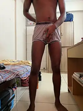 Snapshot of Lustking2406 chatting on 10-10-25, 07:18 Lustking2406 online show from 10-10-25, 07:18