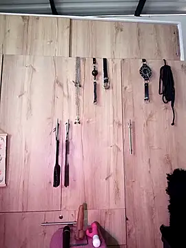 Snapshot of Katya_Bridge2 chatting on 02-12-26, 05:52 Katya Bridge2 online show from 02-12-26, 05:52