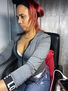 MelissaAGT online show from 09-26-25, 03:32