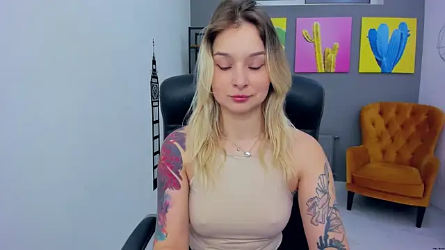 LilFleurish online show from 04-13-26, 04:29