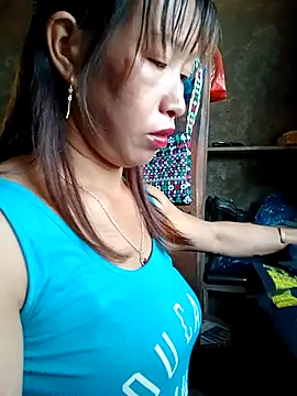 Snapshot of ngocngoc_cute chatting on 09-20-25, 02:34 ngocngoc cute online show from 09-20-25, 02:34