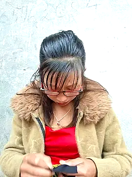 Snapshot of ngocngoc_cute chatting on 09-27-25, 02:05 ngocngoc cute online show from 09-27-25, 02:05