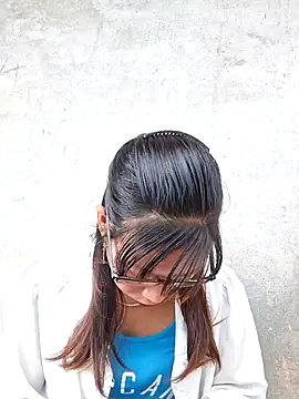 Snapshot of ngocngoc_cute chatting on 10-03-25, 12:40 ngocngoc cute online show from 10-03-25, 12:40