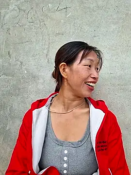 Snapshot of ngocngoc_cute chatting on 10-14-25, 04:02 ngocngoc cute online show from 10-14-25, 04:02