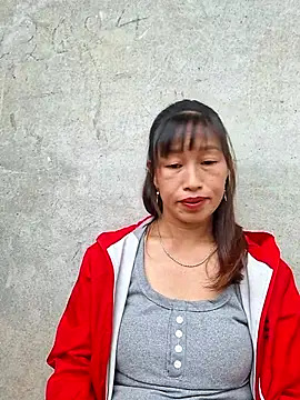 Snapshot of ngocngoc_cute chatting on 10-16-25, 08:04 ngocngoc cute online show from 10-16-25, 08:04