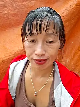 Snapshot of ngocngoc_cute chatting on 10-24-25, 01:03 ngocngoc cute online show from 10-24-25, 01:03