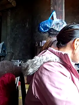 Snapshot of ngocngoc_cute chatting on 10-25-25, 01:46 ngocngoc cute online show from 10-25-25, 01:46