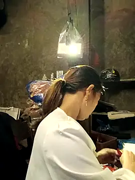 Snapshot of ngocngoc_cute chatting on 11-09-25, 03:21 ngocngoc cute online show from 11-09-25, 03:21