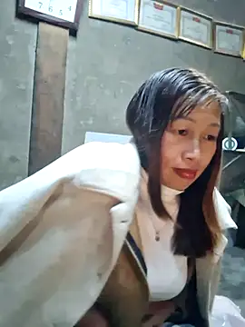 Snapshot of ngocngoc_cute chatting on 11-29-25, 01:14 ngocngoc cute online show from 11-29-25, 01:14