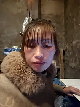 Snapshot of ngocngoc_cute chatting on 12-18-25, 01:17 ngocngoc cute online show from 12-18-25, 01:17