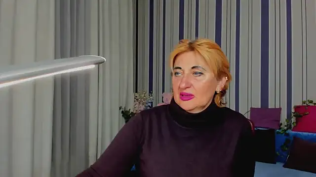 MilanaAlvis online show from 10-28-25, 12:09