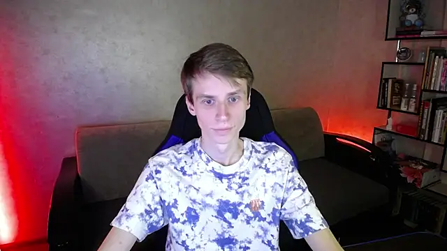 Snapshot of yes_cute_boy_ chatting on 10-01-25, 06:14 yes cute boy  online show from 10-01-25, 06:14