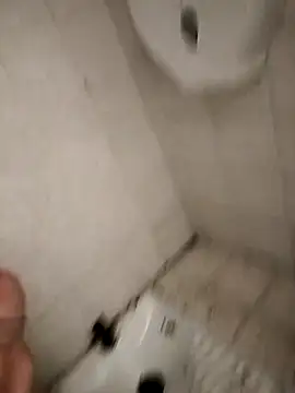 Snapshot of SborraSicula chatting on 11-14-25, 01:21 SborraSicula online show from 11-14-25, 01:21