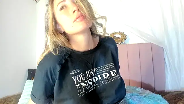 Tania xw online show from 11-11-25, 01:05