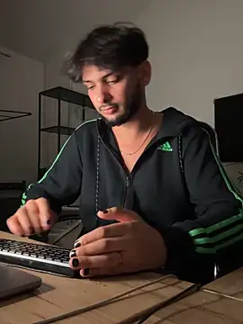 Gipsyboysteve online show from 09-26-25, 01:53