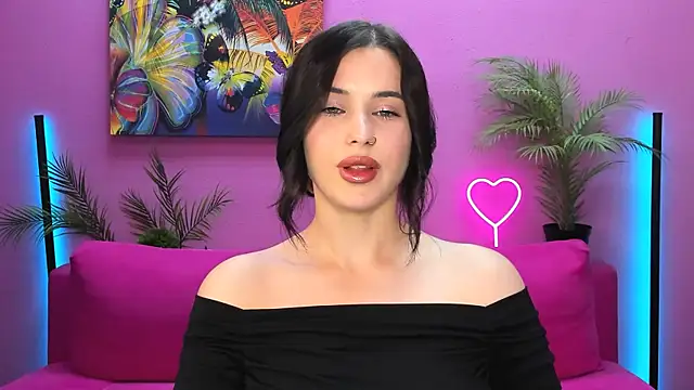 Snapshot of lil_angel_ chatting on 09-25-25, 12:53 lil angel online show from 09-25-25, 12:53