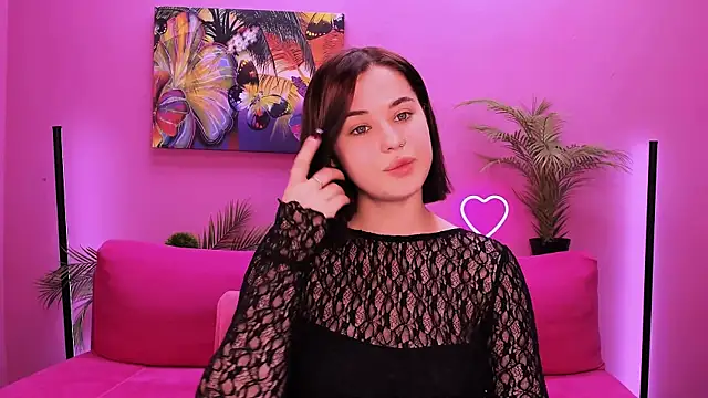 Snapshot of lil_angel_ chatting on 11-26-25, 01:12 lil angel online show from 11-26-25, 01:12