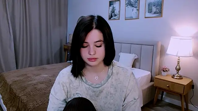 lil angel  online show from 02-13-26, 11:17