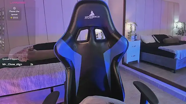 mia rousse25 online show from 12-02-25, 01:39