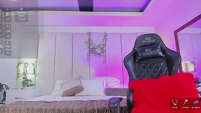 Snapshot of mia_rousse25 chatting on 02-10-26, 03:49 mia rousse25 online show from 02-10-26, 03:49