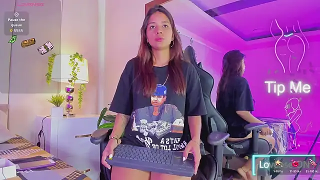 mia rousse25 online show from 03-14-26, 04:23