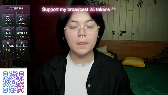 Alisa Monroe online show from 10-14-25, 03:51