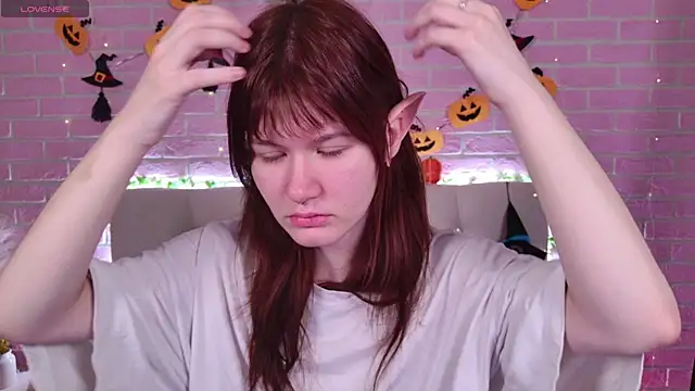 Aria Vox online show from 10-25-25, 03:47