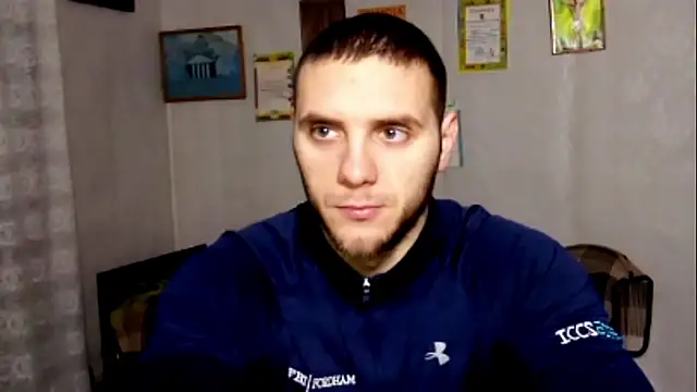 Jordan1Dior online show from 11-30-25, 07:23